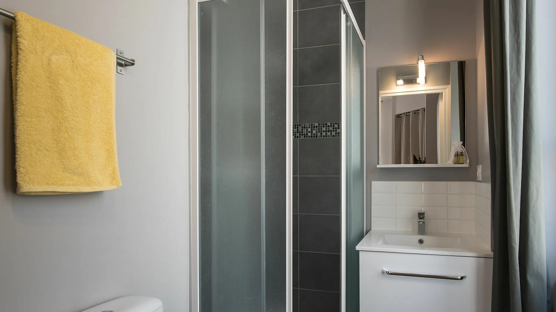 Le Lit Des Gones Apartment Lyon France